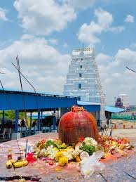 Keesaragutta Sri Ramalingeswara Swamy Temple, a historic Shiva temple and pilgrimage destination in Telangana.
